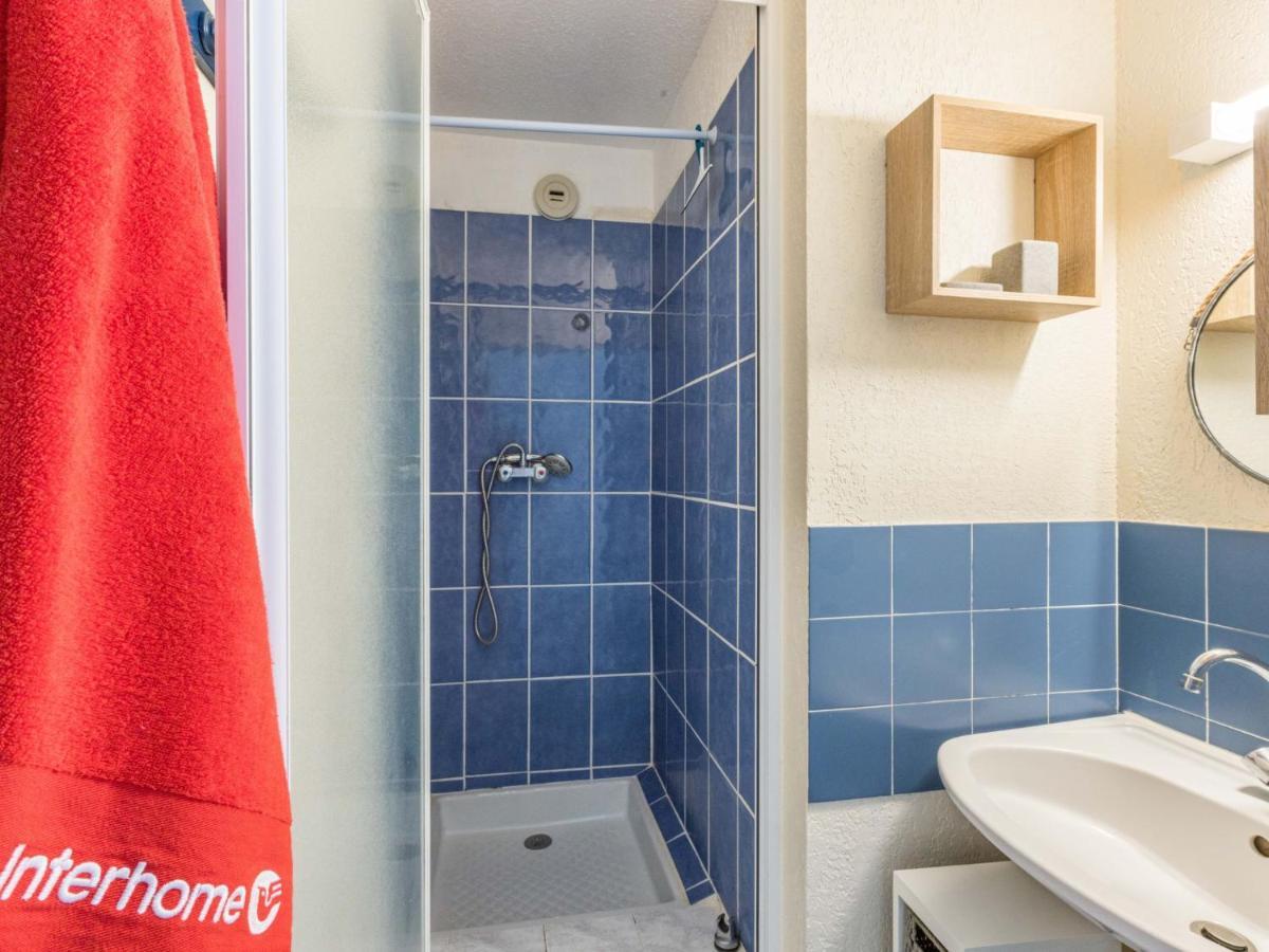 Appartement Les Roches Bleues-1 *